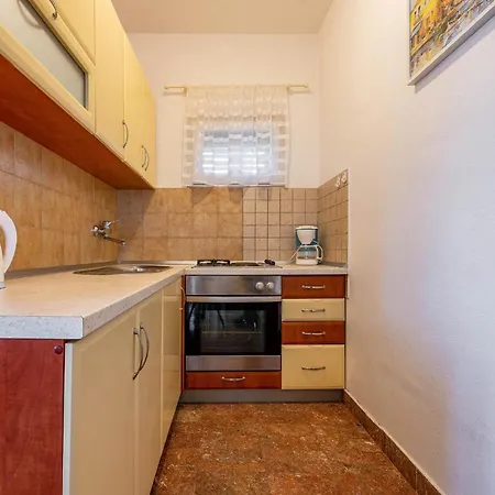 Awesome In With Kitchen Apartment