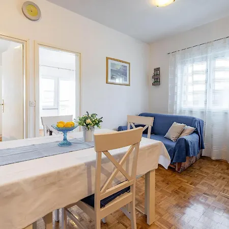 Awesome In With Kitchen